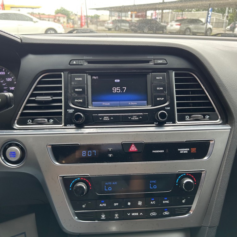 2015 Hyundai Sonata Image 10