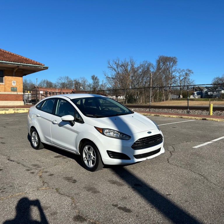 2019 Ford Fiesta Image 1