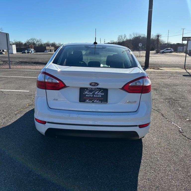 2019 Ford Fiesta Image 17