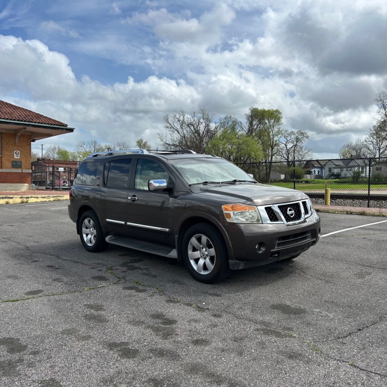 2013 Nissan Armada Image 1