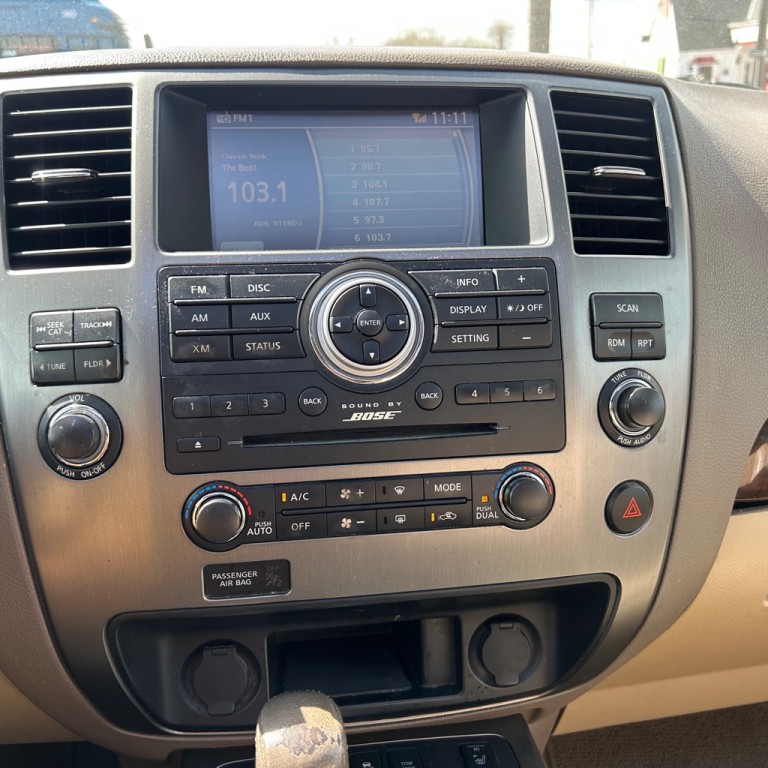 2013 Nissan Armada Image 11