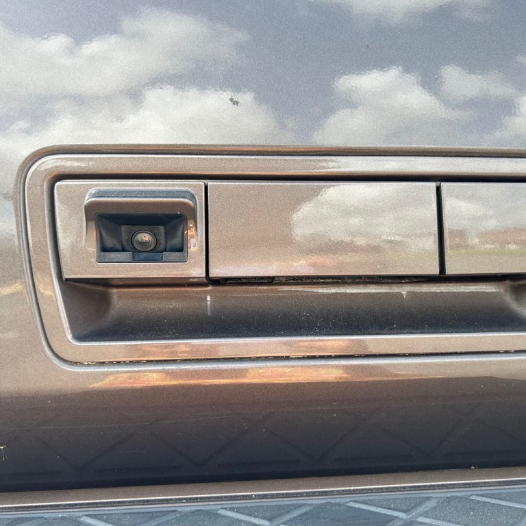 2013 Nissan Armada Image 27