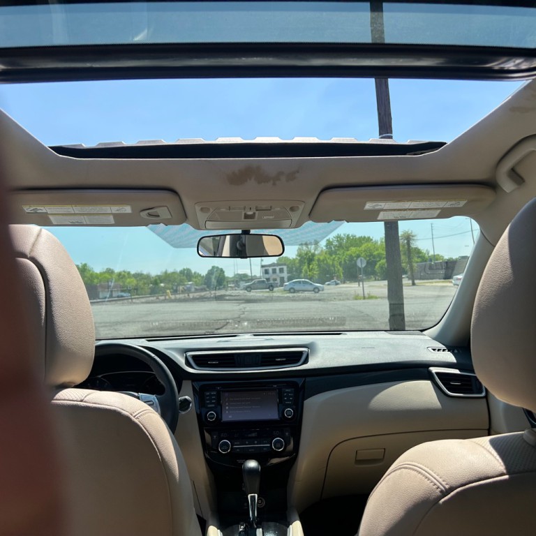 2016 Nissan Rogue Image 7