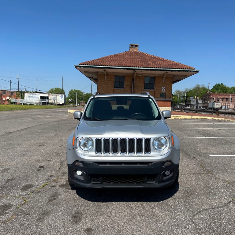 2017 Jeep Renegade Image 2