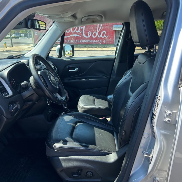 2017 Jeep Renegade Image 6