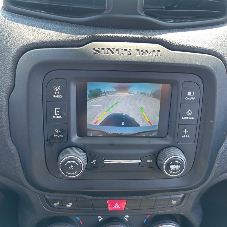 2017 Jeep Renegade Image 14