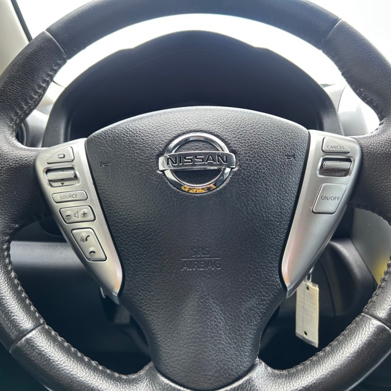 2015 Nissan Versa Image 8