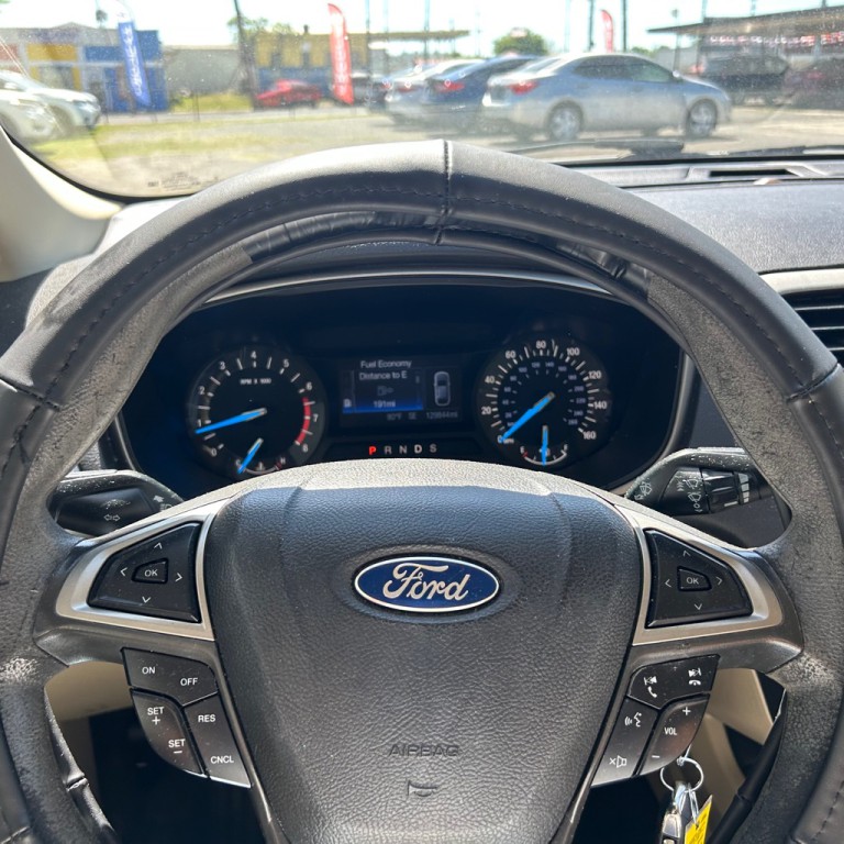 2015 Ford Fusion Image 10