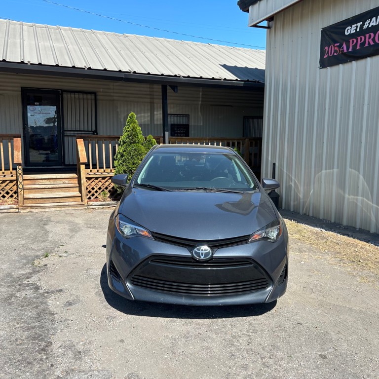 2018 Toyota Corolla Image 2