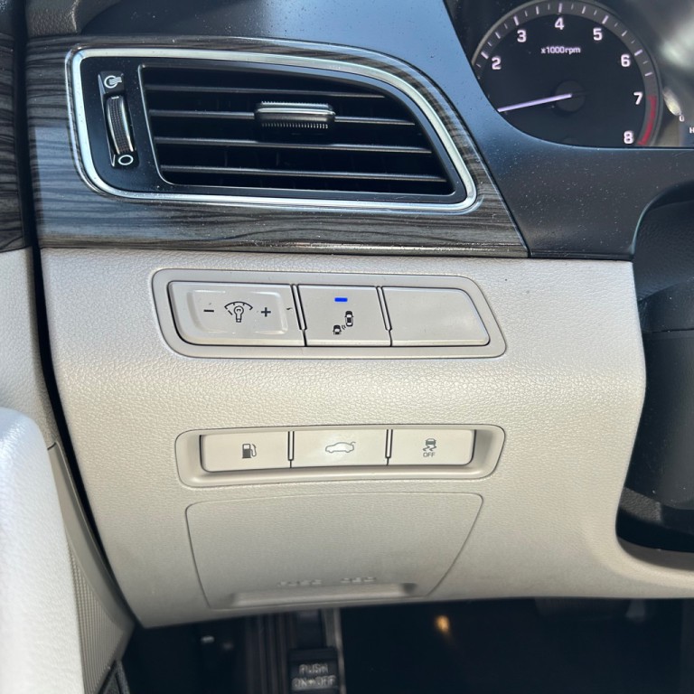 2015 Hyundai Sonata Image 7