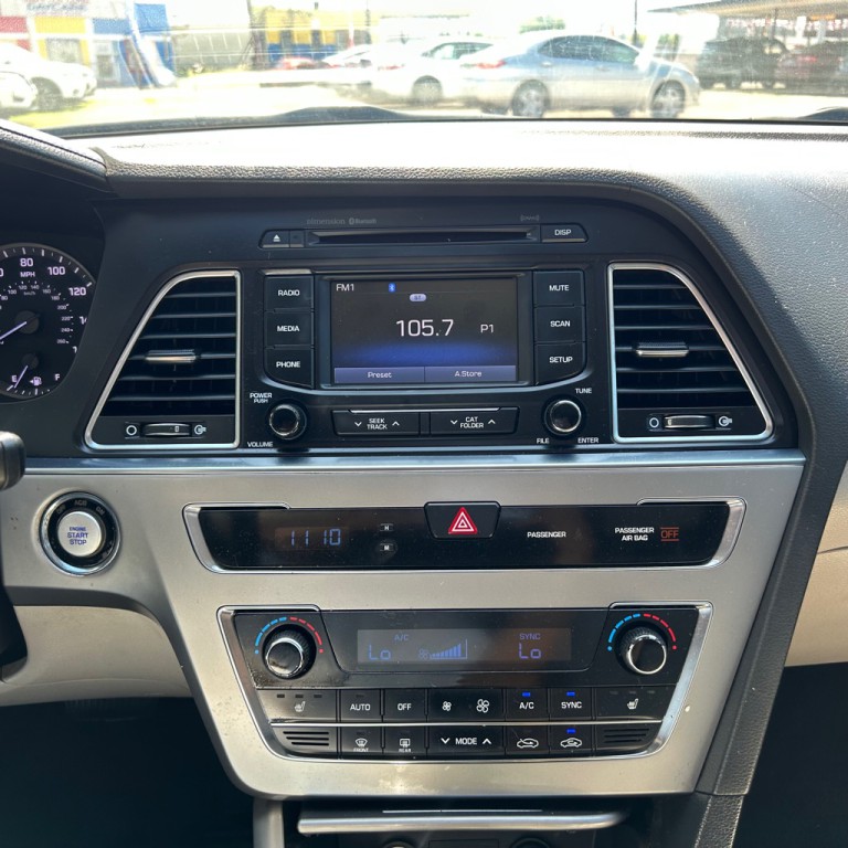 2015 Hyundai Sonata Image 9