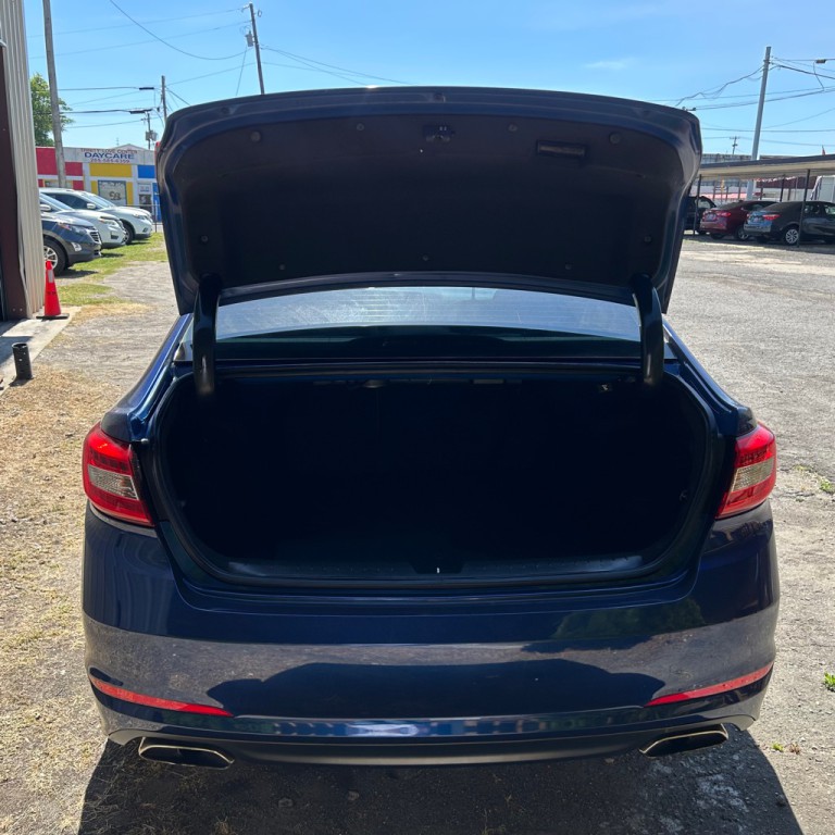 2015 Hyundai Sonata Image 18