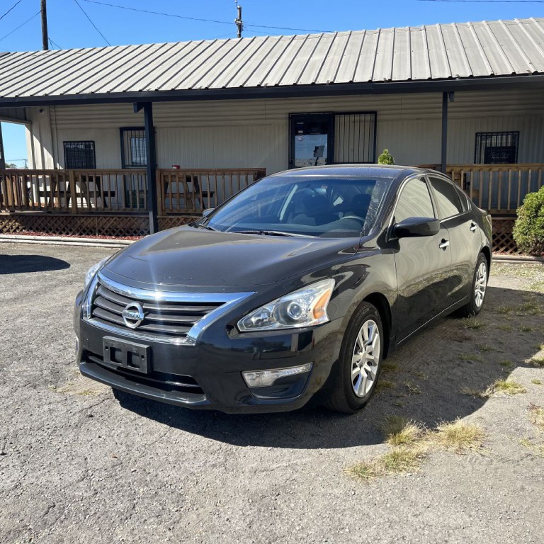 2015 Nissan Altima Image 3
