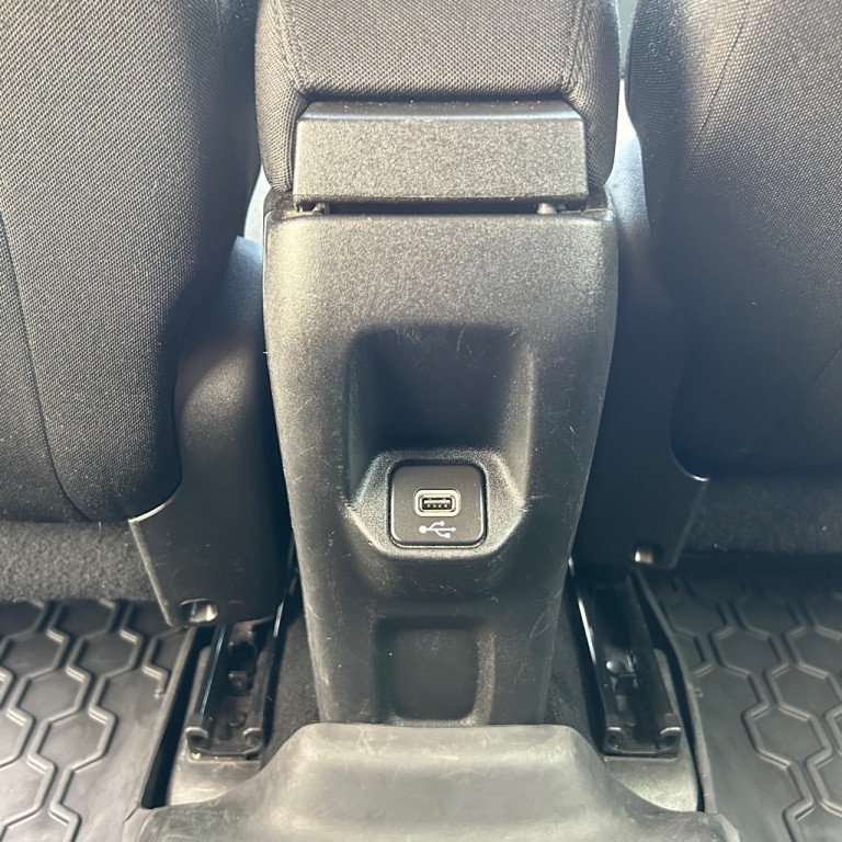 2018 Jeep Renegade Image 13