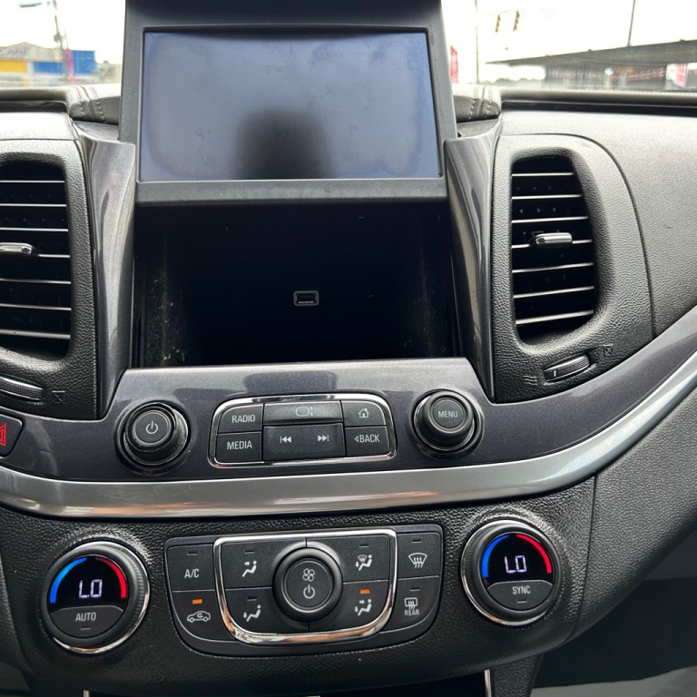 2018 Chevrolet Impala Image 12