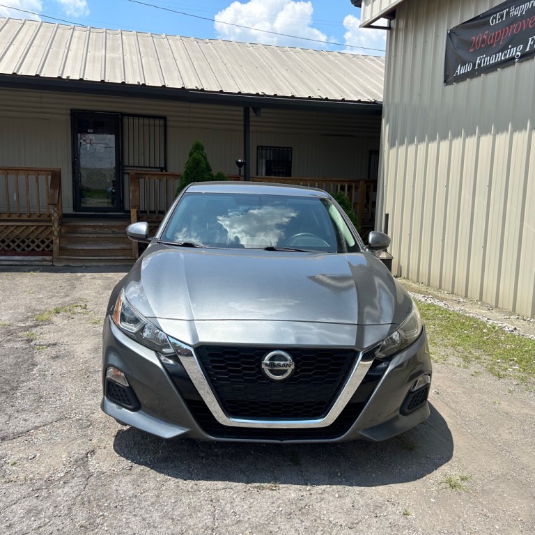 2019 Nissan Altima Image 2