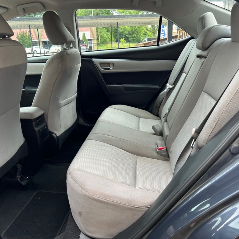 2016 Toyota Corolla Image 11