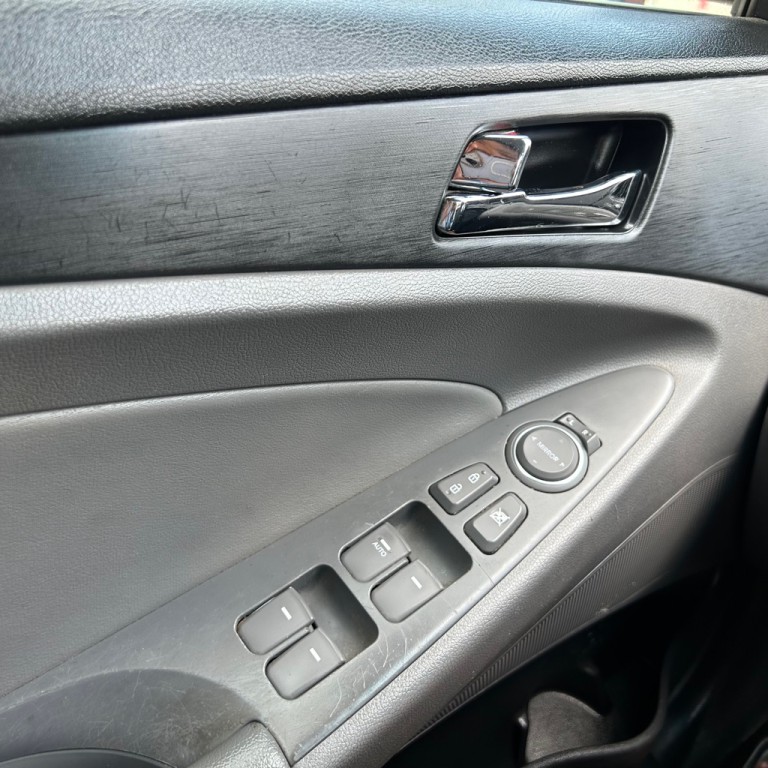 2013 Hyundai Sonata Image 6