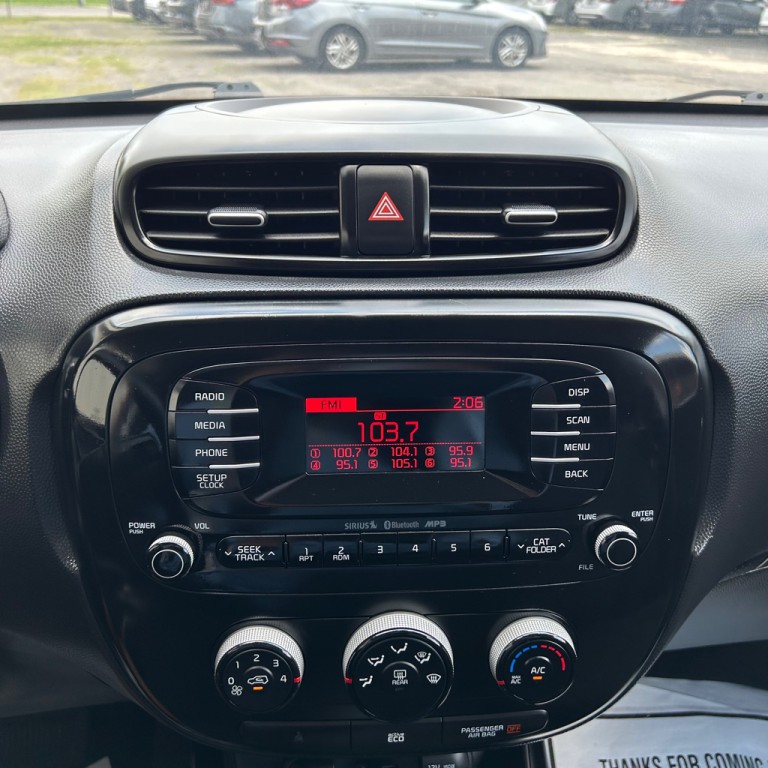 2015 Kia Soul Image 9