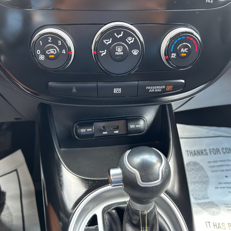 2015 Kia Soul Image 10