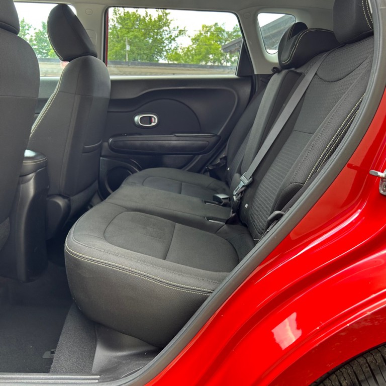 2015 Kia Soul Image 11
