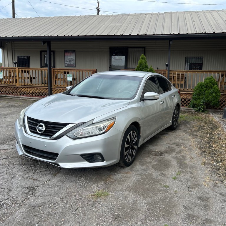 2018 Nissan Altima Image 3