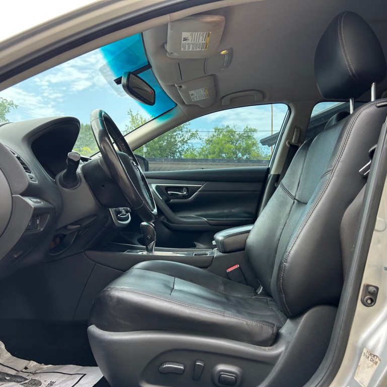 2018 Nissan Altima Image 6