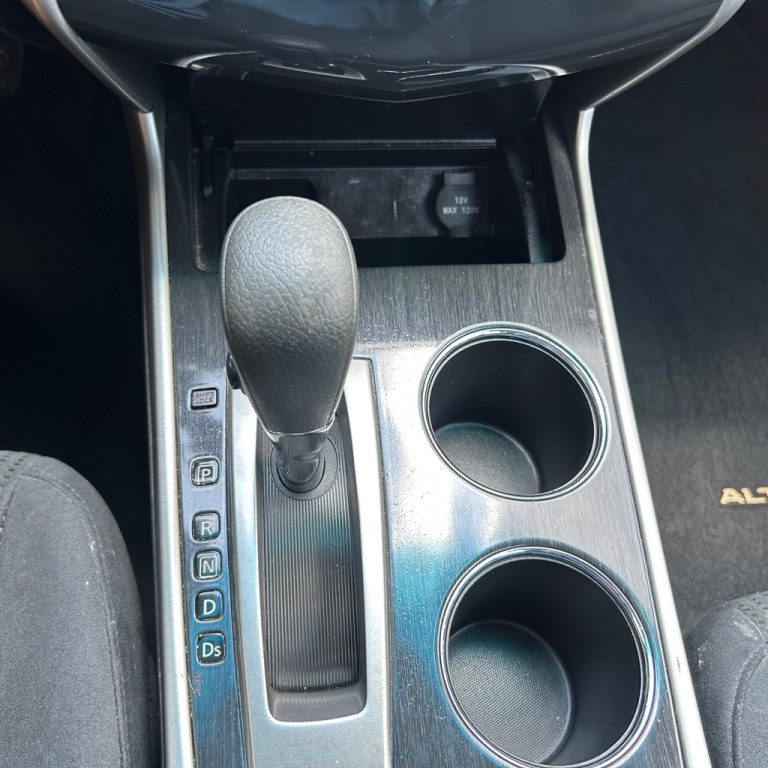 2014 Nissan Altima Image 12