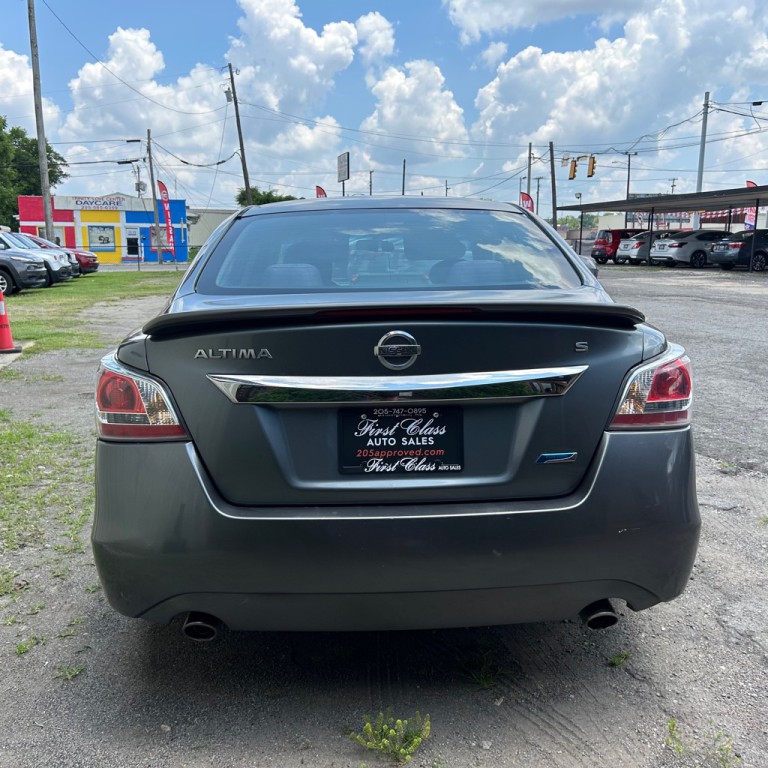2014 Nissan Altima Image 14