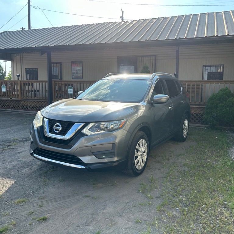 2017 Nissan Rogue Image 3