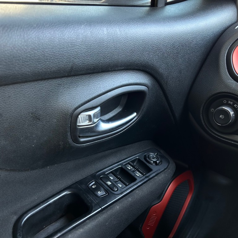 2018 Jeep Renegade Image 7