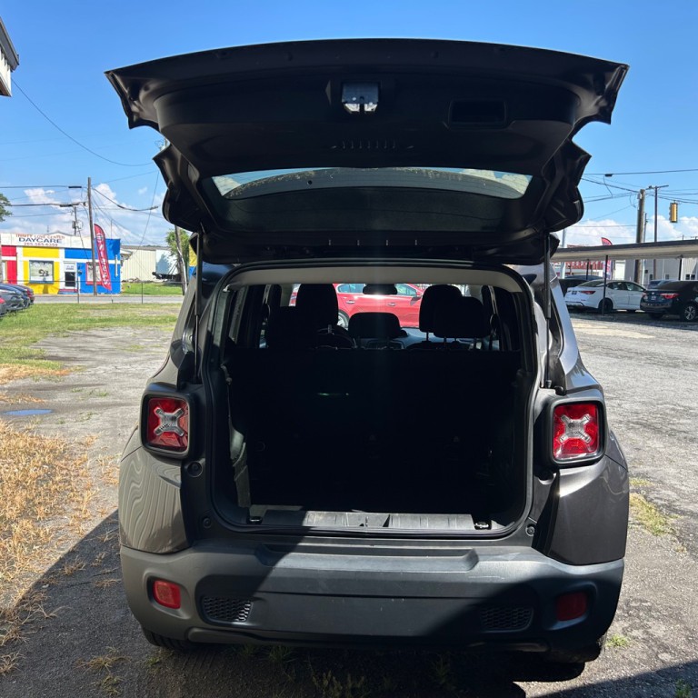 2018 Jeep Renegade Image 18