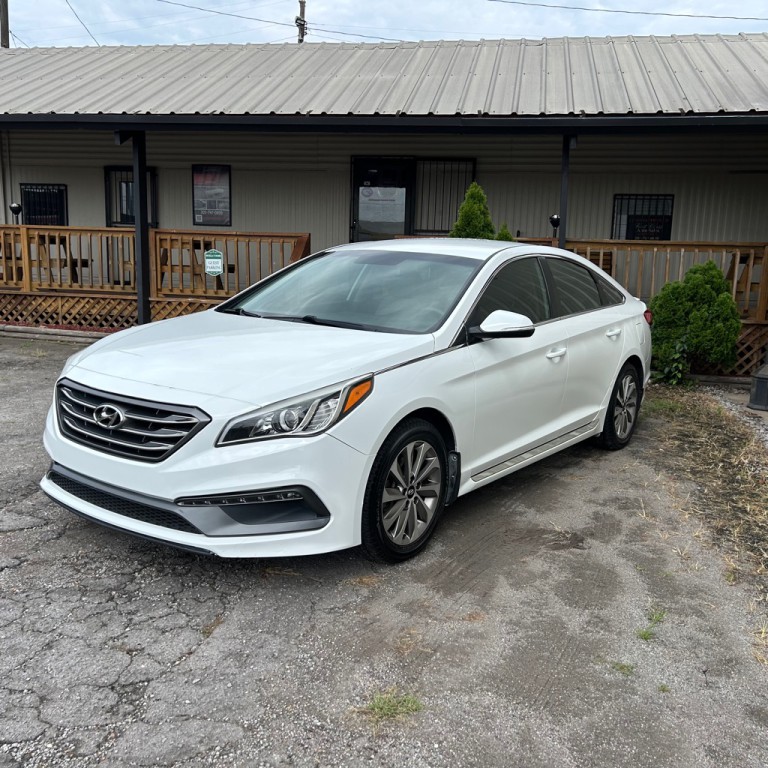 2017 Hyundai Sonata Image 3