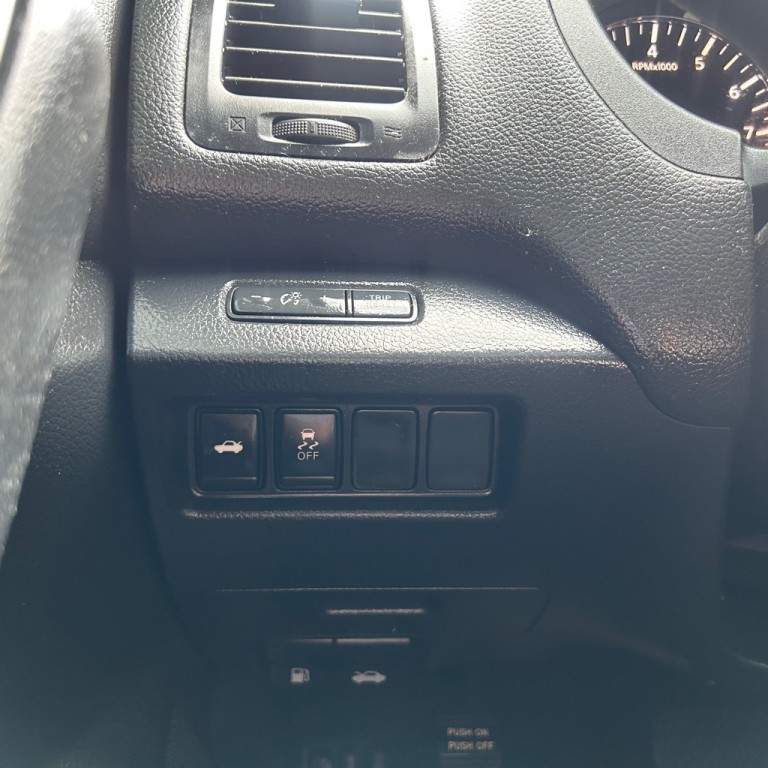 2018 Nissan Altima Image 6