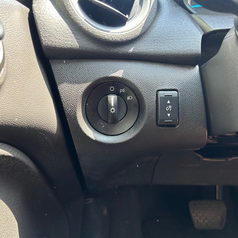 2019 Ford Fiesta Image 5