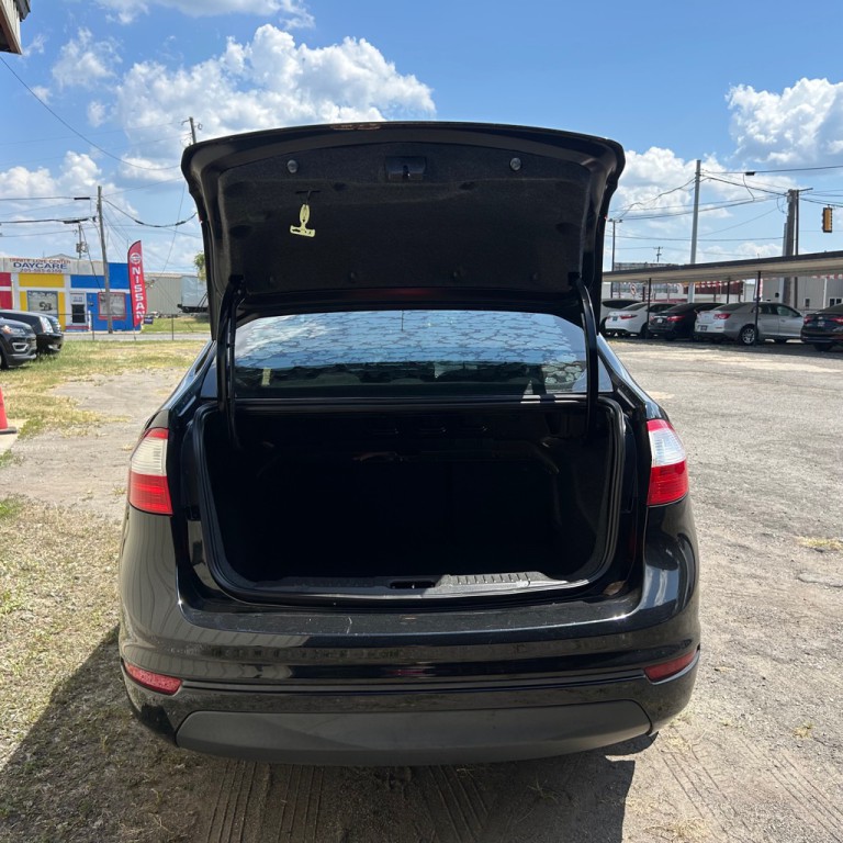 2019 Ford Fiesta Image 11