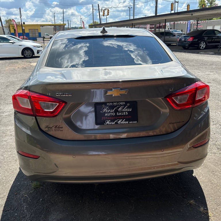 2018 Chevrolet Cruze Image 15