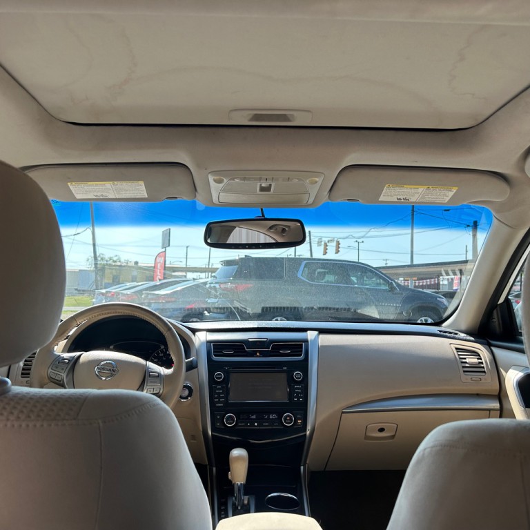 2014 Nissan Altima Image 6