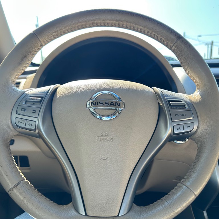 2014 Nissan Altima Image 9