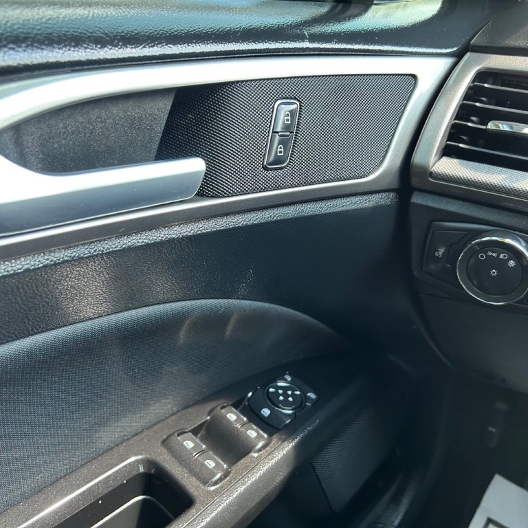 2017 Ford Fusion Image 7
