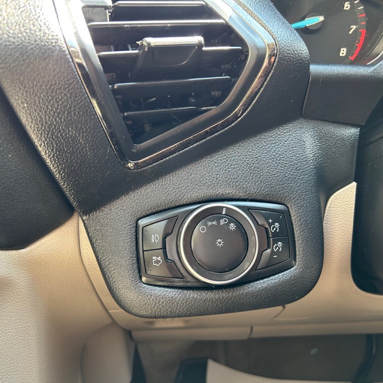 2016 Ford Escape Image 9