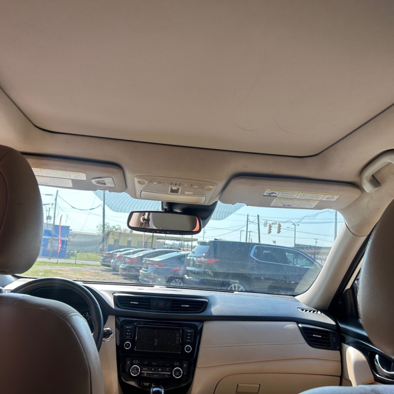 2019 Nissan Rogue Image 7