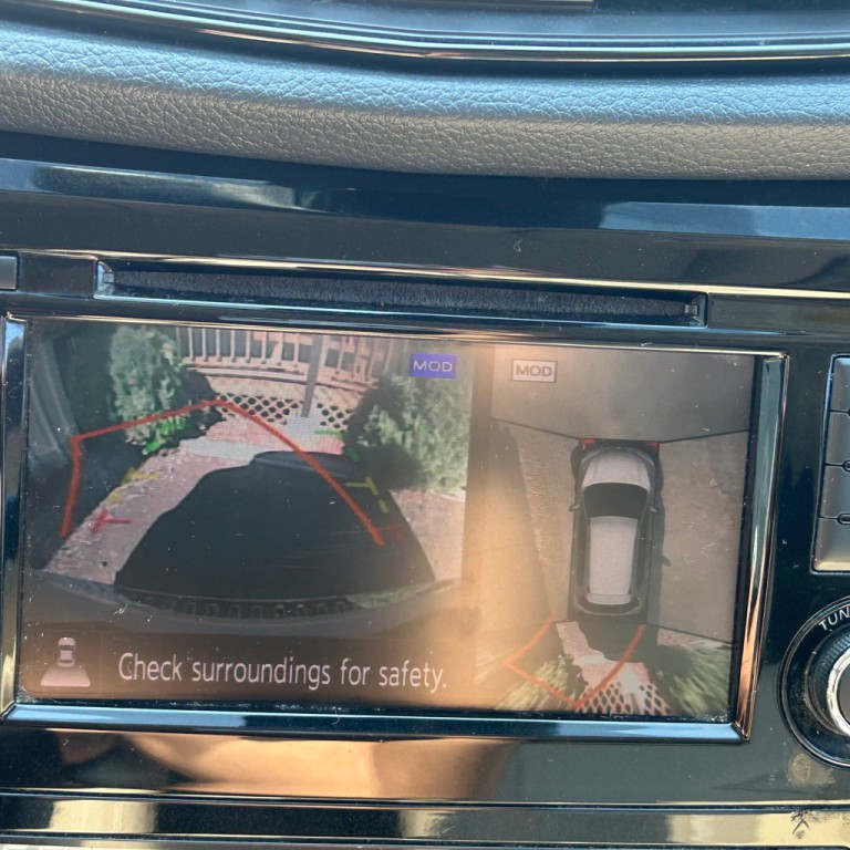 2019 Nissan Rogue Image 12