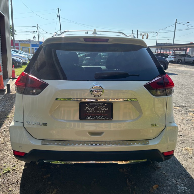 2019 Nissan Rogue Image 22
