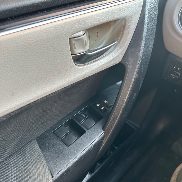 2019 Toyota Corolla Image 5