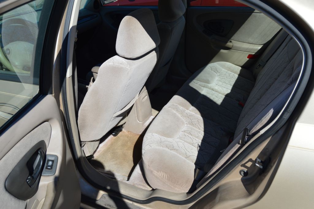 2002 Chevrolet Malibu Image 4