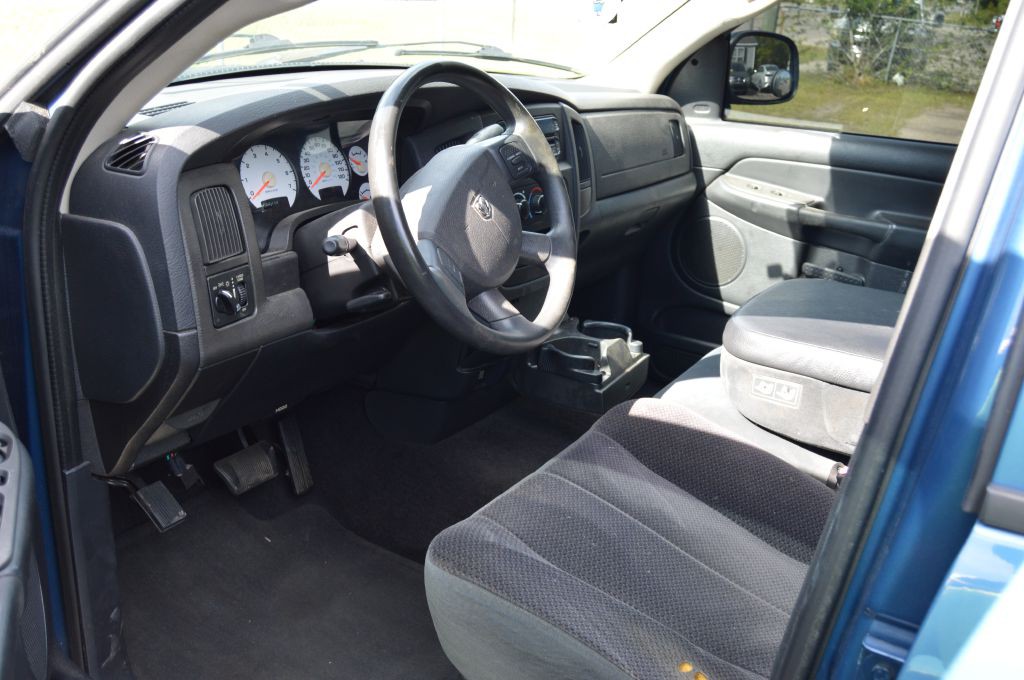 2005 Dodge Ram 1500 Image 3