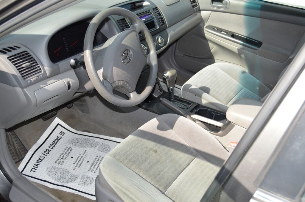 2005 Toyota Camry Image 3