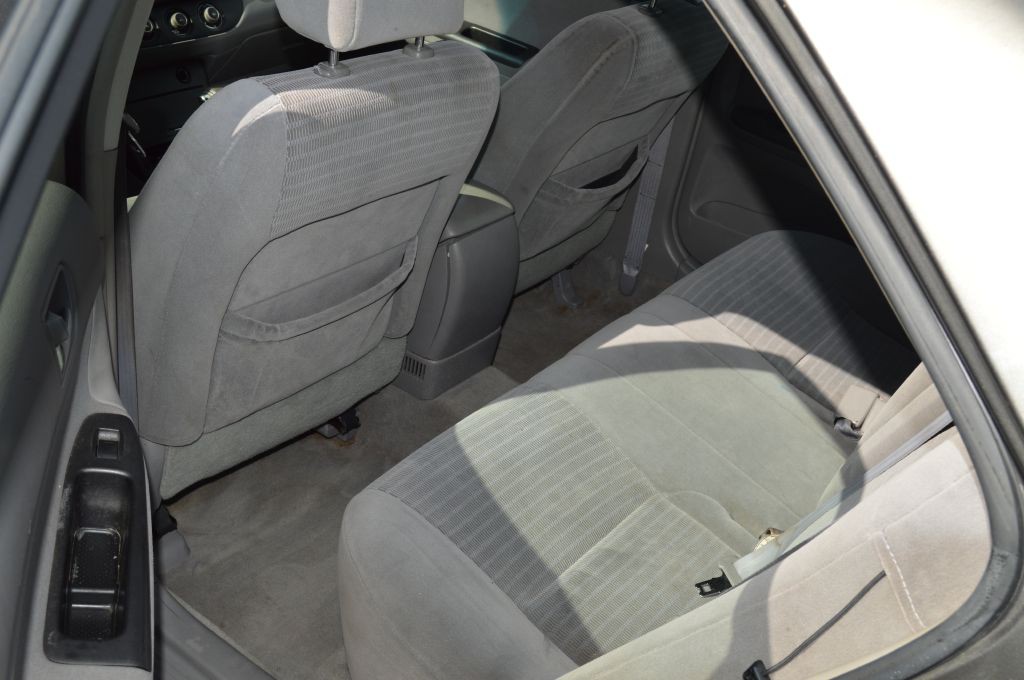 2005 Toyota Camry Image 4
