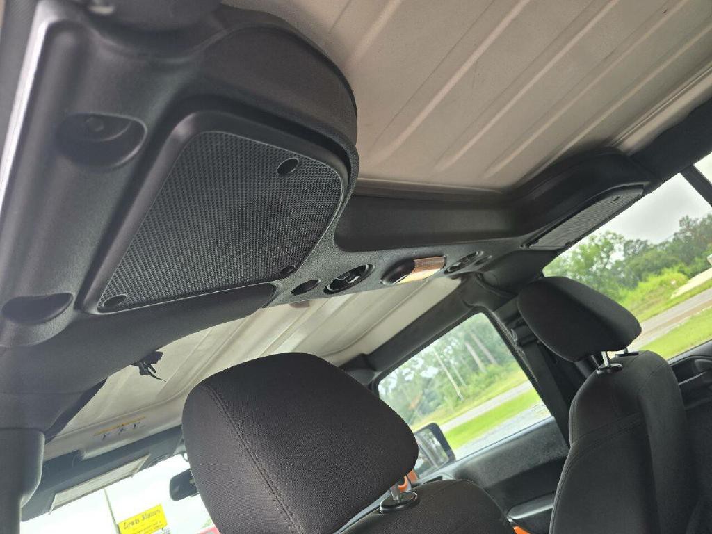 2016 Jeep Wrangler Unlimited Image 14